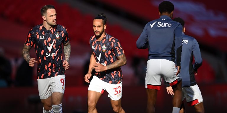 Pundit Reactions: Alex Crook Baffled by Theo Walcott Exclusion