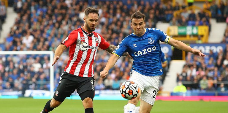 Mark Lawrenson predicts  defeat for Southampton against the Red Devils